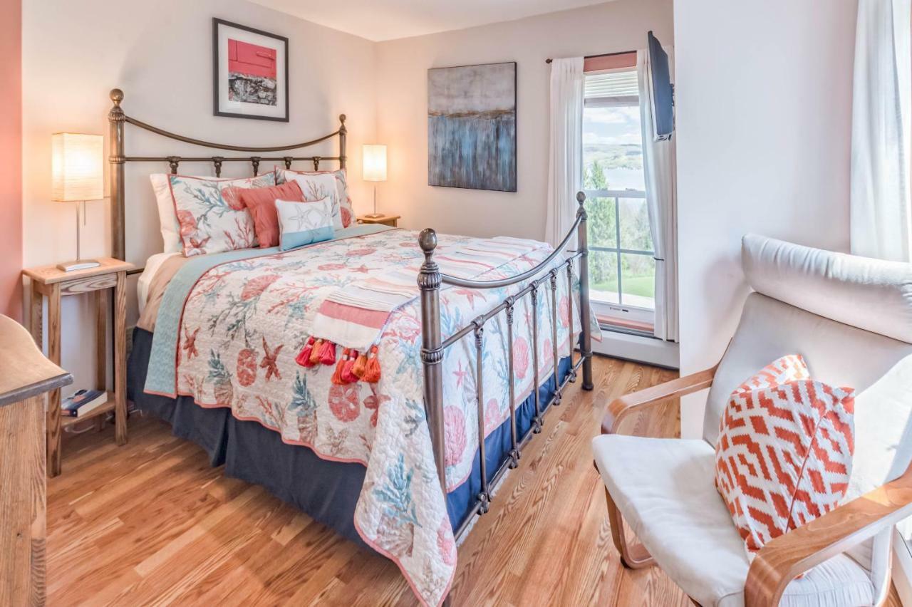 Moonshadow B&B Hammondsport Δωμάτιο φωτογραφία